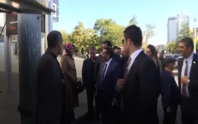 Diyarbakır'ın yeni Belediye Başkanı vatandaşlarla sohbet etti