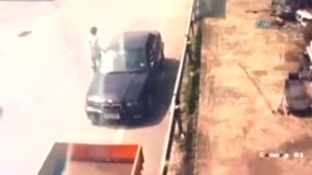 Korkunç kaza: Metrelerce havaya uçtu!