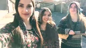 Gürcü kızlar sosyal medyayı böyle salladı!