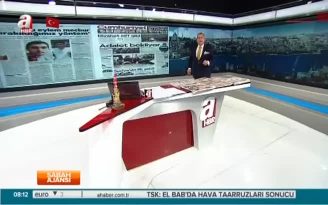 Erkan Tan: Cumhuriyet Gazetesi’nde gazeteci kılıklı teröristler var!