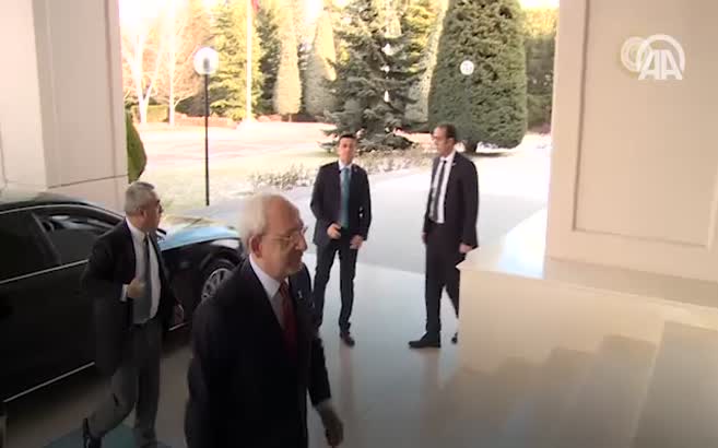 Yıldırım, Kılıçdaroğlu ve Bahçeli ile biraraya geldi