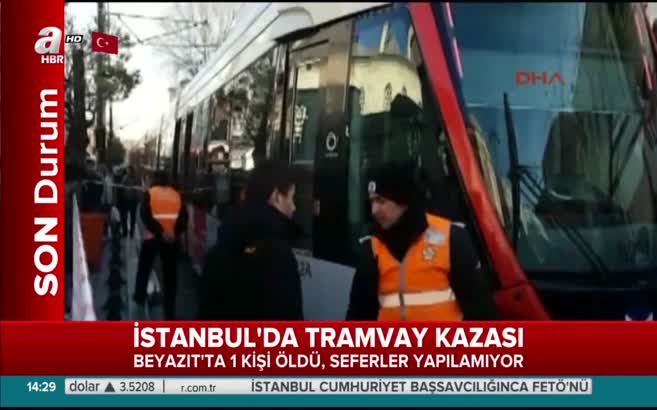 İstanbul'da tramvay kazası! Olay yerinden ilk görüntüler