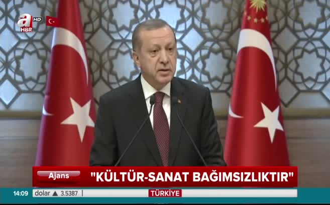 Cumhurbaşkanı Erdoğan: Üzülerek söylüyorum kültür sanatta kopya çektik