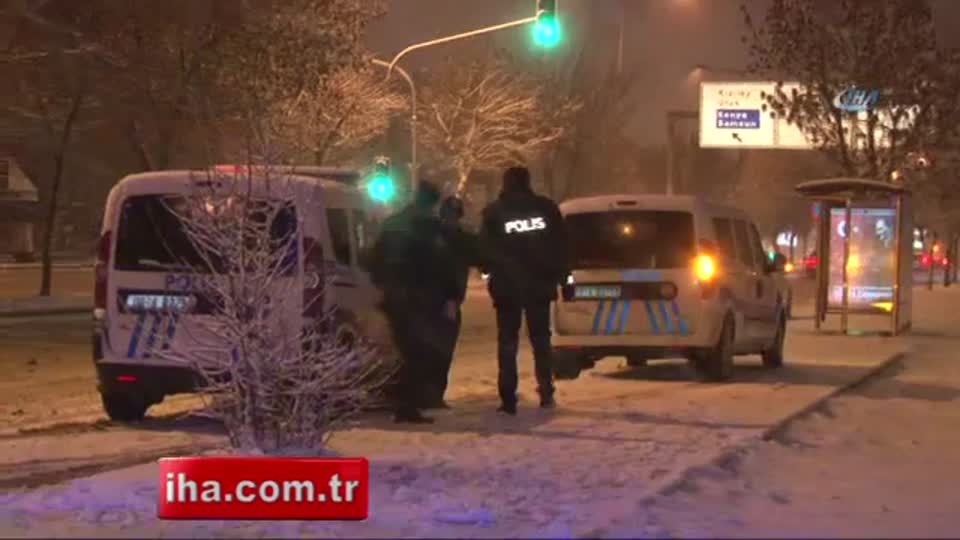 Ankara’da kar topu oynarken ceset buldular