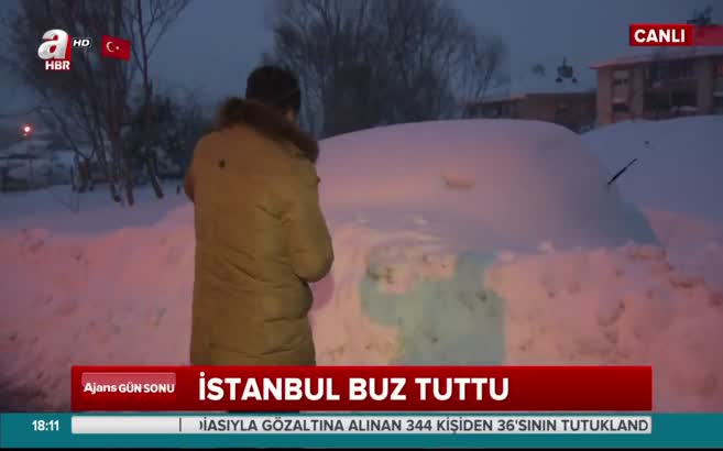 Araçlar kar örtüsünden çıkamadı