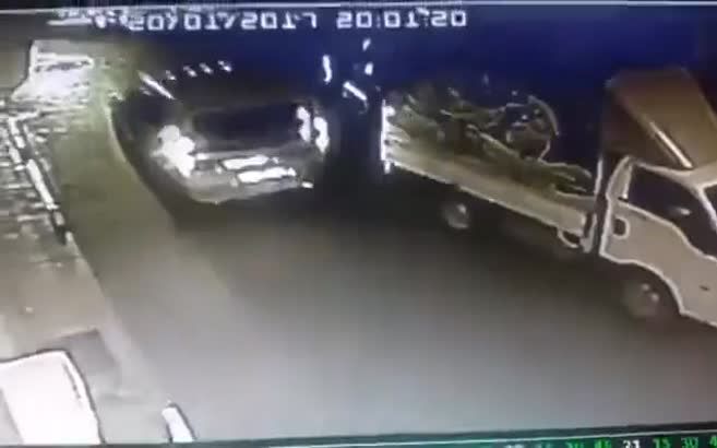 İstanbul Emniyet'ine saldıran teröristler böyle görüntülendi