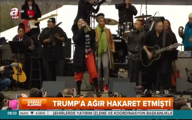 Madonna'ya terör soruşturması