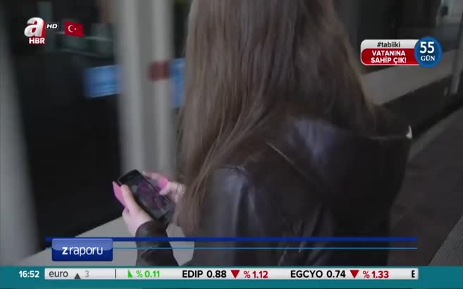 Trafik ışıkları yere indi