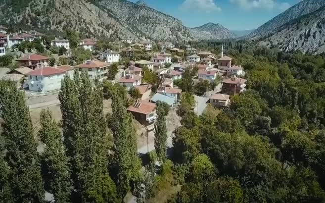 AK Parti'nin referandum şarkısı "Milyonlarca evet"