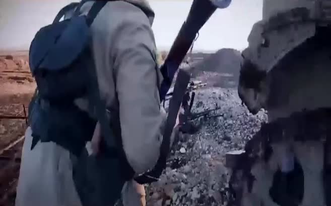 Özel kuvvetlerin DEAŞ'lı teröristi vurduğu görüntüler ortaya çıktı