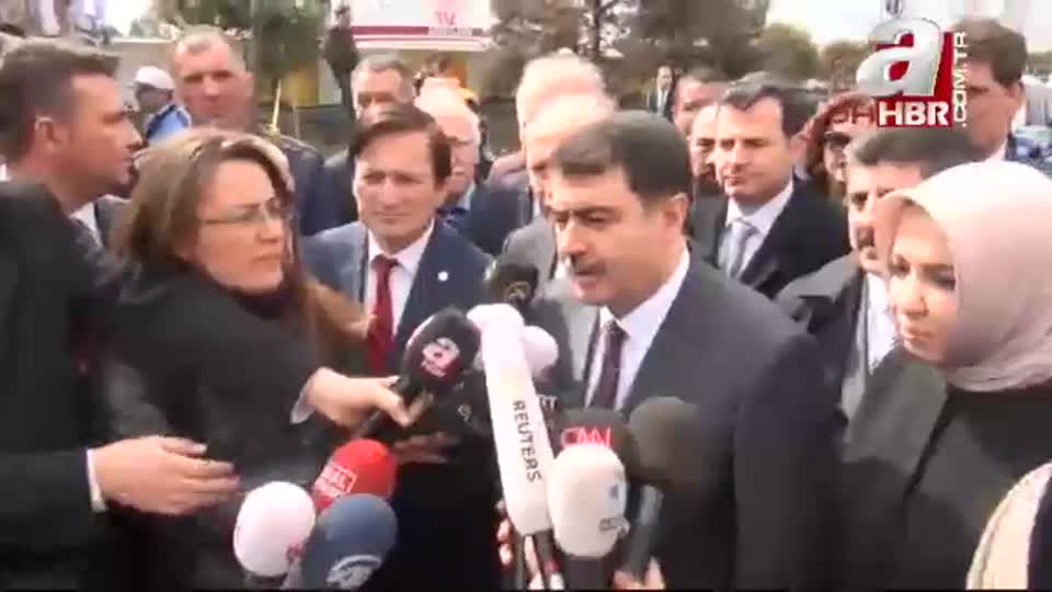 İstanbul’da helikopter düştü! Vali Şahin’den ilk açıklama