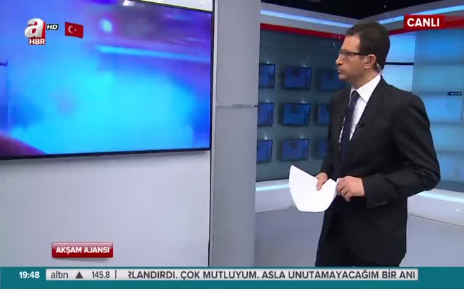 Bıçağa sarıldı, ABD polisi vurdu!
