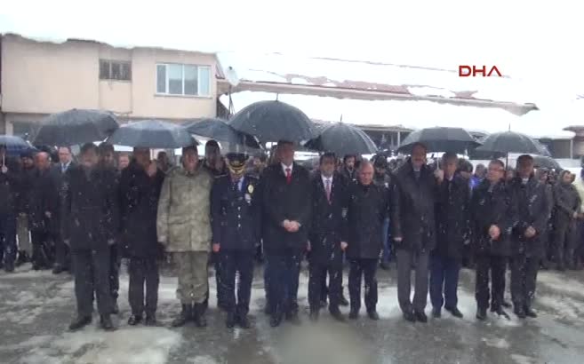 Polis aracı kar küreme aracıyla çarpıştı; 1 şehit, 2 polis yaralı