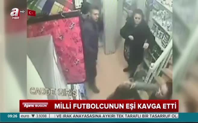 Emre Aşık'ın eşi kavga etti