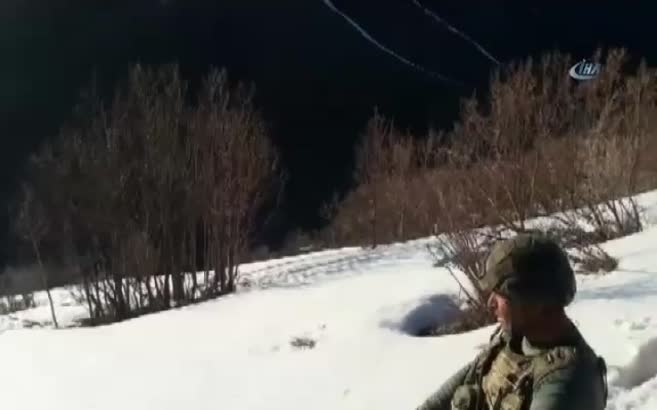 6 teröristin etkisiz hale getirildiği operasyon kamerada