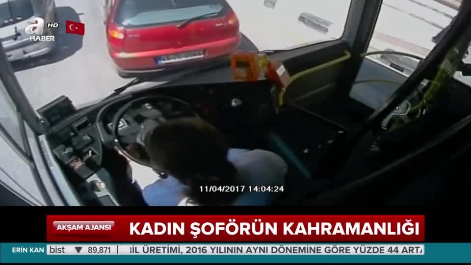 Kahraman kadın şoför yolcuyu hastaneye yetiştirdi