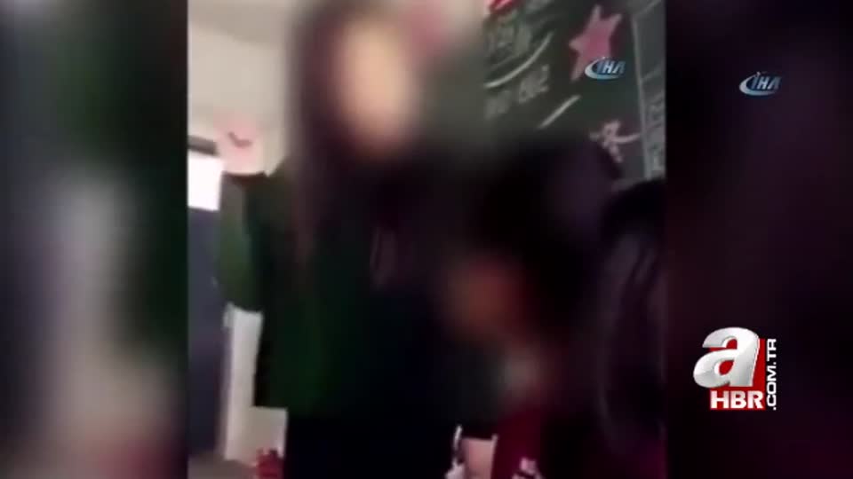 Öğretmen ve öğrenci birbirini tokatladı