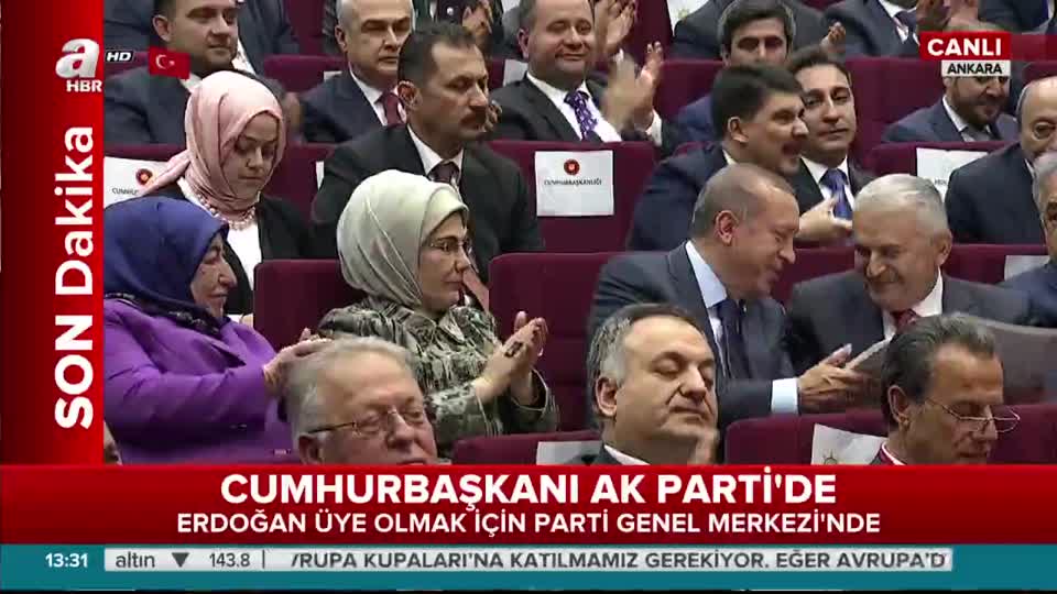 Cumhurbaşkanı Erdoğan resmen AK Parti’de...