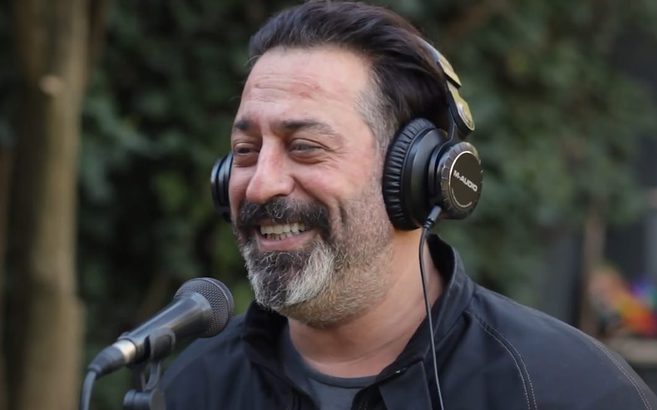 Cem Yılmaz 'Hayde'yi doğa için söyledi