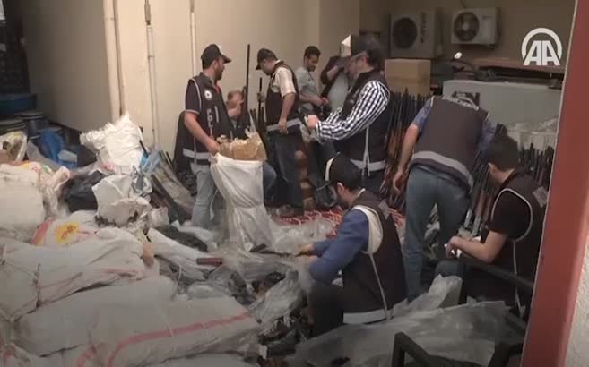 Hatay'da silah kaçakçılarına operasyon