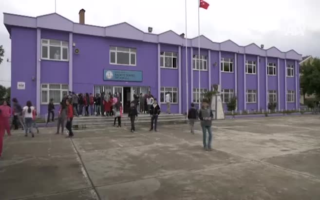 Havuz problemini 'havuzda' çözüyorlar