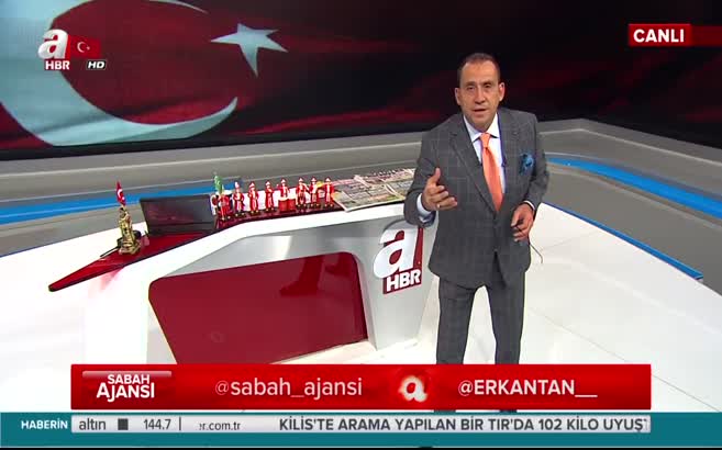 FETÖ'cü papaz YPG'lileri kutsadı! Erkan Tan canlı yayında sert çıktı