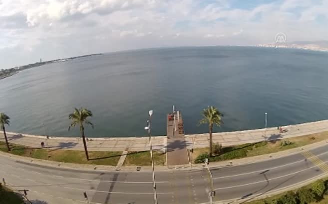 İzmir Körfezi'nde 1800'lü yıllara ait gemi enkazı bulundu