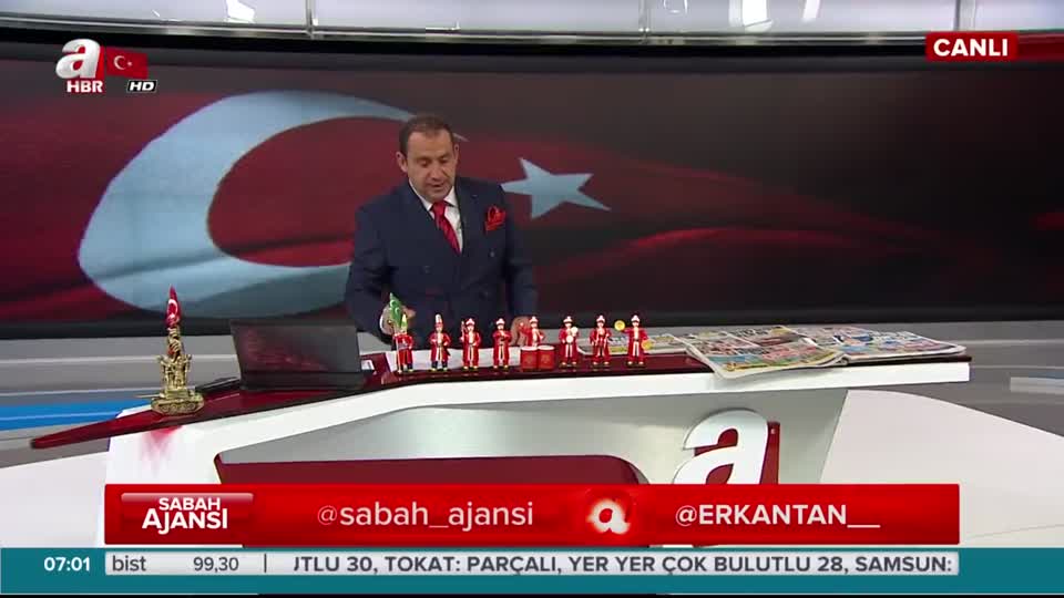 Londra’da 27 katlı binada yangın