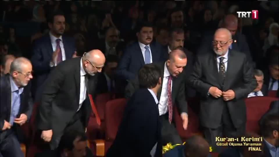 Yarışmada Erdoğan sürprizi