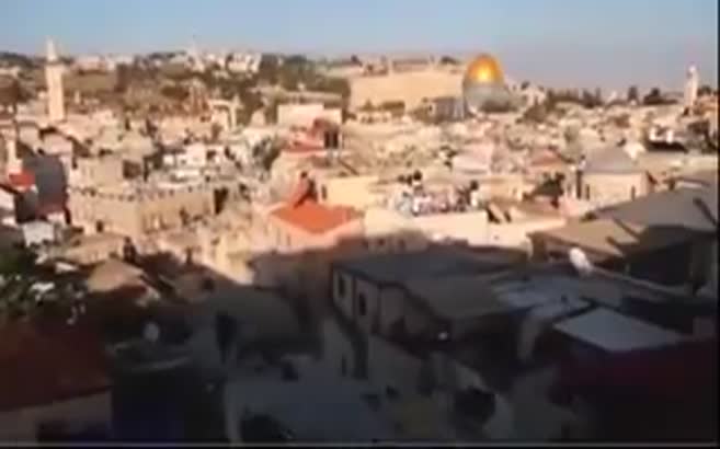 Araplar ve Filistinliler o şiiri paylaşıyor