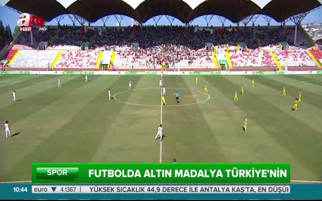 Futbolda altın madalya Türkiye'nin