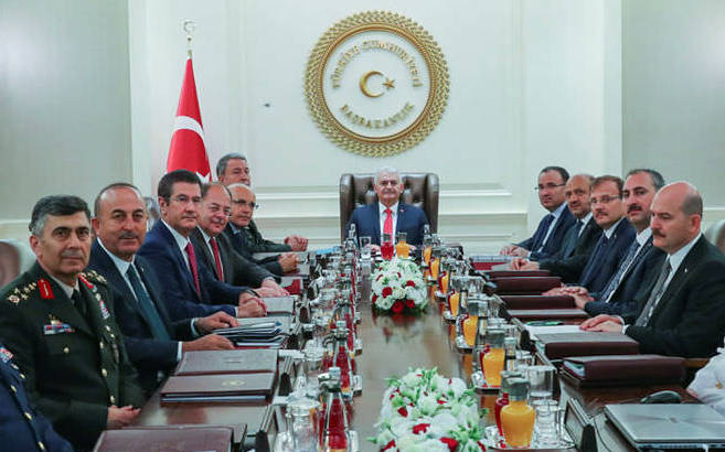 Başbakan Yıldırım'dan YAŞ'ta önemli mesajlar