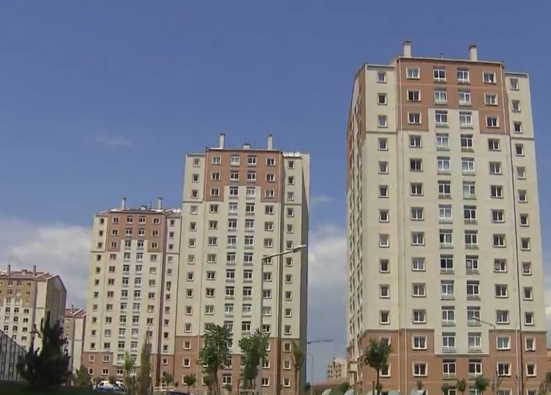 Emekliye 300 TL taksitle ev imkanı