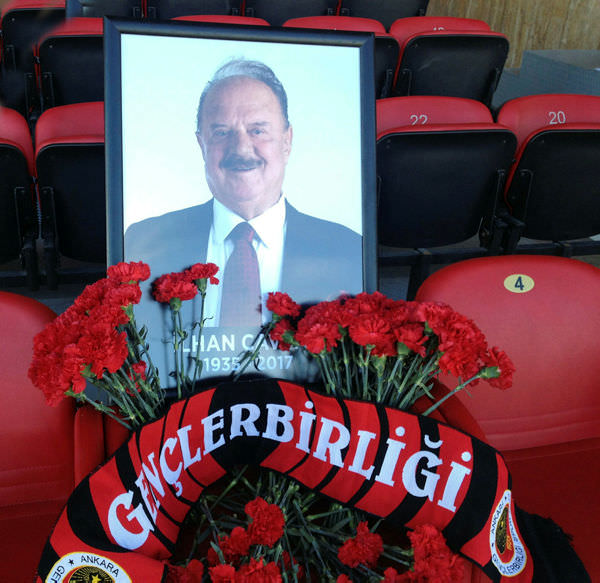 Gençlerbirliği’nden İlhan Cavcav'lı duygusal tanıtım