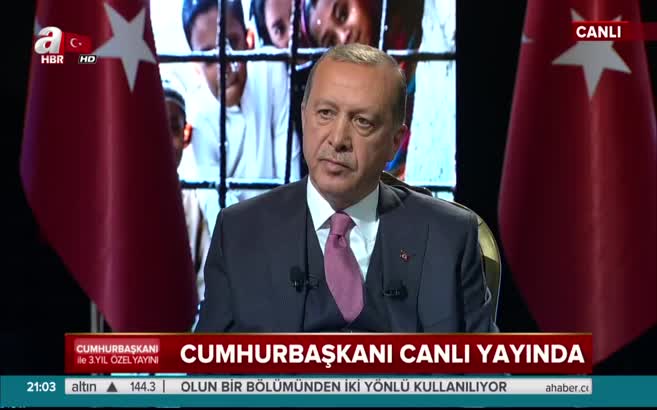 Erdoğan, Papa'ya verilen hediyenin detaylarını açıkladı