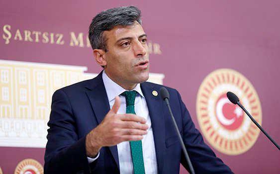 Erkan Tan: "Ey CHP'li yönetici sen kimden tarafsın?"