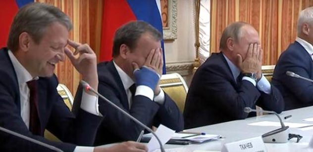 Rus Bakan'dan Putin'i güldüren gaf