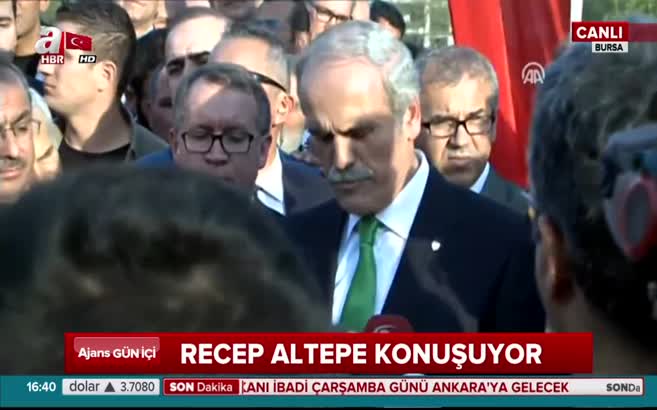 Recep Altepe istifa etti