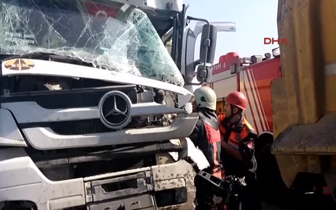 TEM'de kaza! Trafik durma noktasına geldi