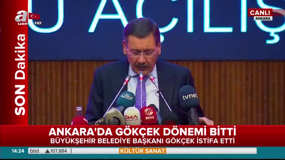 Melih Gökçek istifa etti