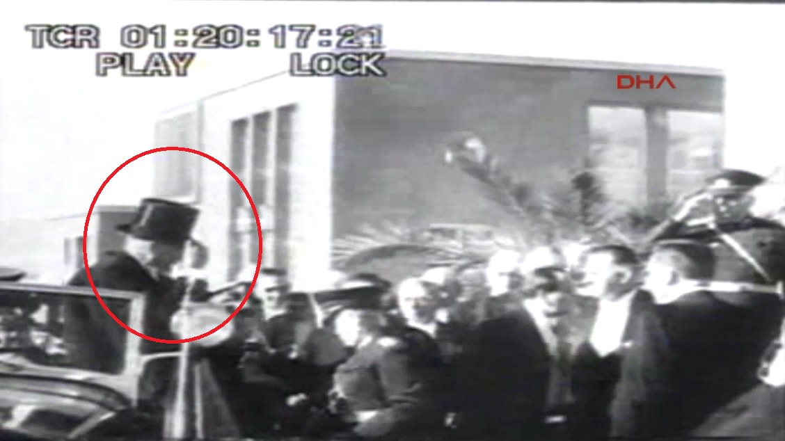 Atatürk'ün katıldığı 29 Ekim kutlamalarındaki görüntüleri TSK yayınladı