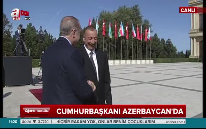 Cumhurbaşkanı Erdoğan, İlham Aliyev tarafından resmi törenle karşılandı