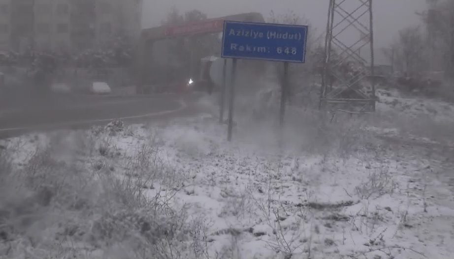 Marmara’da kar yağışı başladı