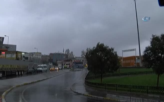 İstanbul'da hava bir anda karardı