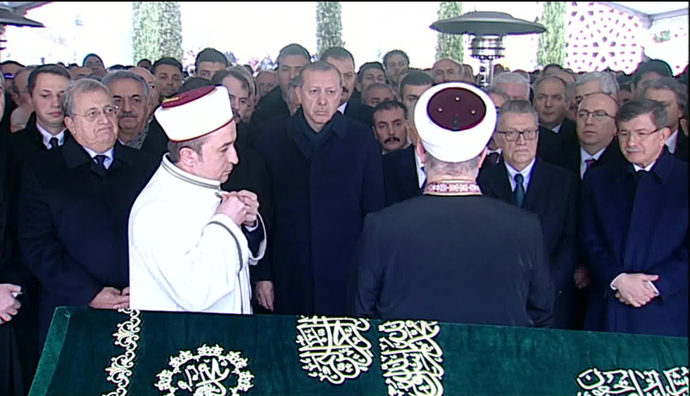 Mesut Yılmaz’ın oğlu Mehmet Yavuz Yılmaz son yolculuğuna uğurlandı