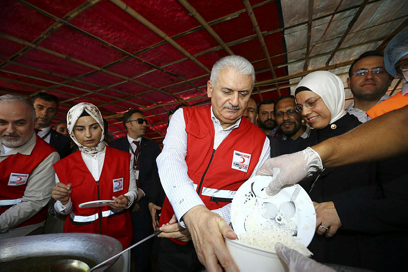 Başbakan Binali Yıldırım Arakanlı Müslümanlarla buluştu