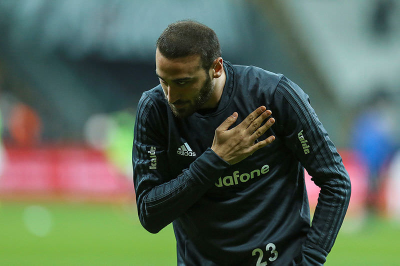 Cenk Tosun adım adım Everton'a transfer oluyor