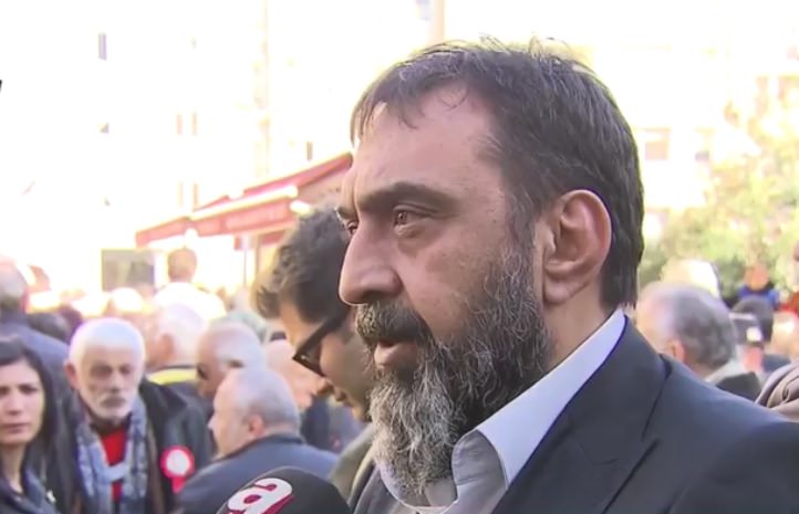 Ahmet Yenilmez: Münir Özkul rolüne başlamadan önce "ALLAH" derdi