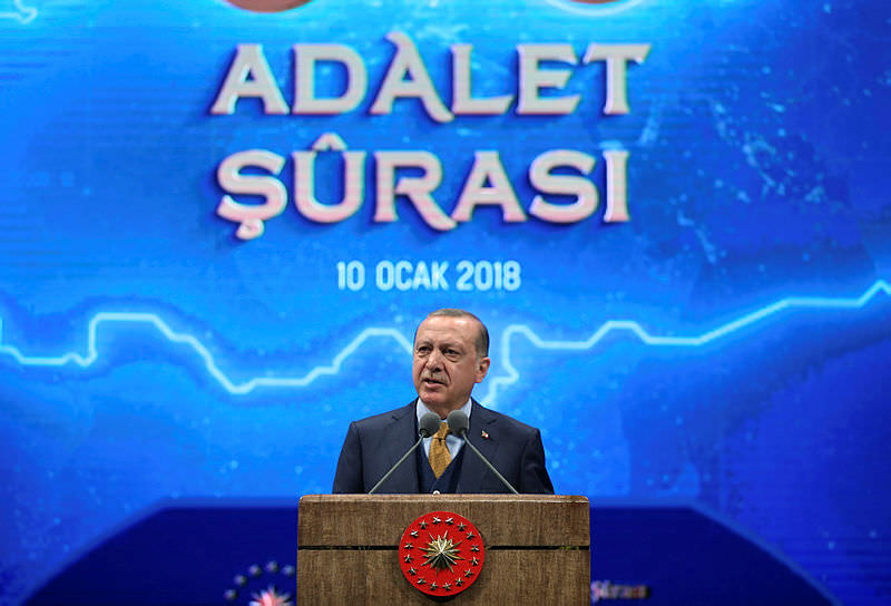 Erdoğan'dan "mor beyin kumpası" açıklaması