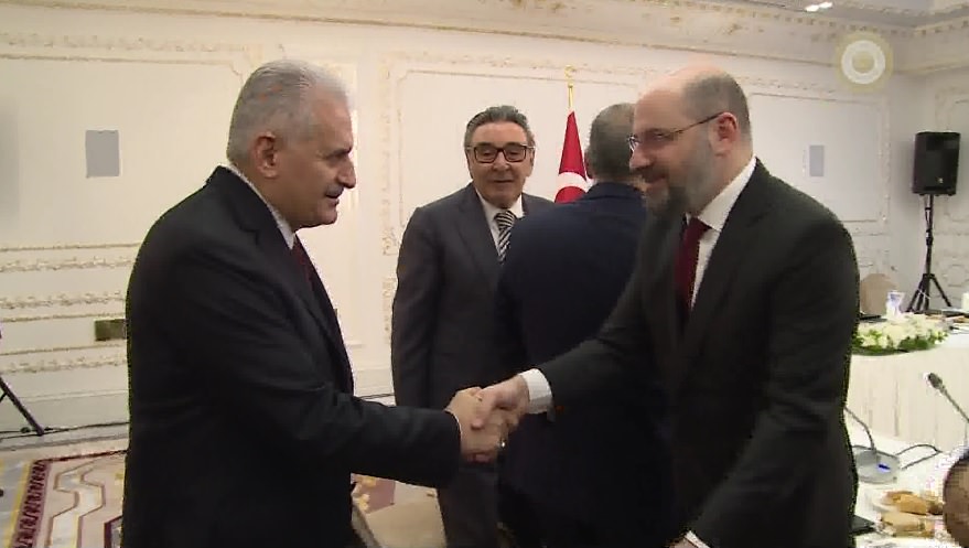 Başbakan medya temsilcileriyle buluştu